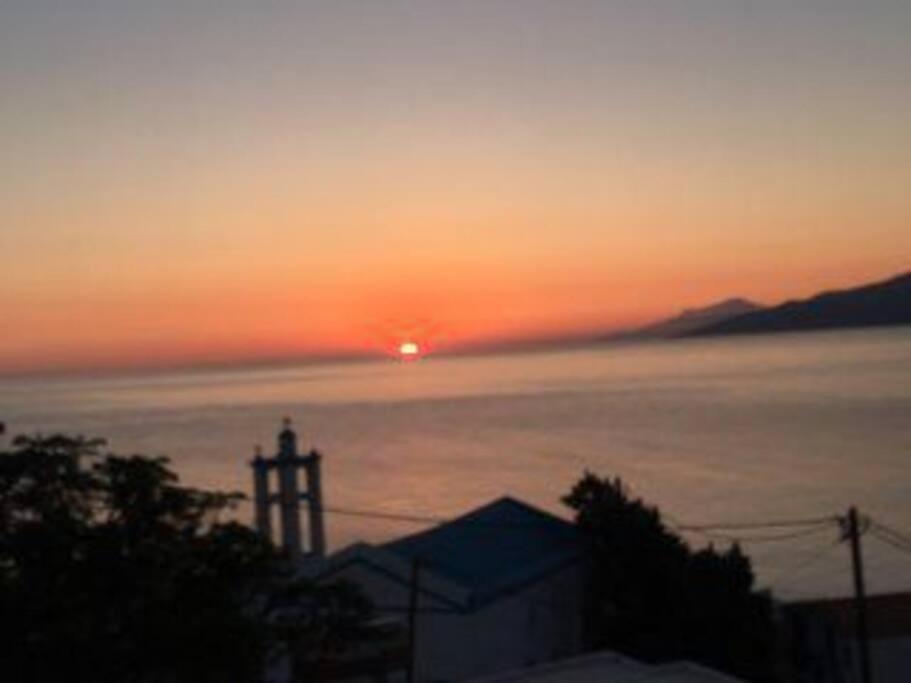 Δίχωρο Στούντιο Στον Κέντρο Του Αρμενιστή Appartement Armenistis  Buitenkant foto